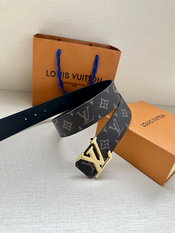 激安ルイヴィトンベルト着用イメージ